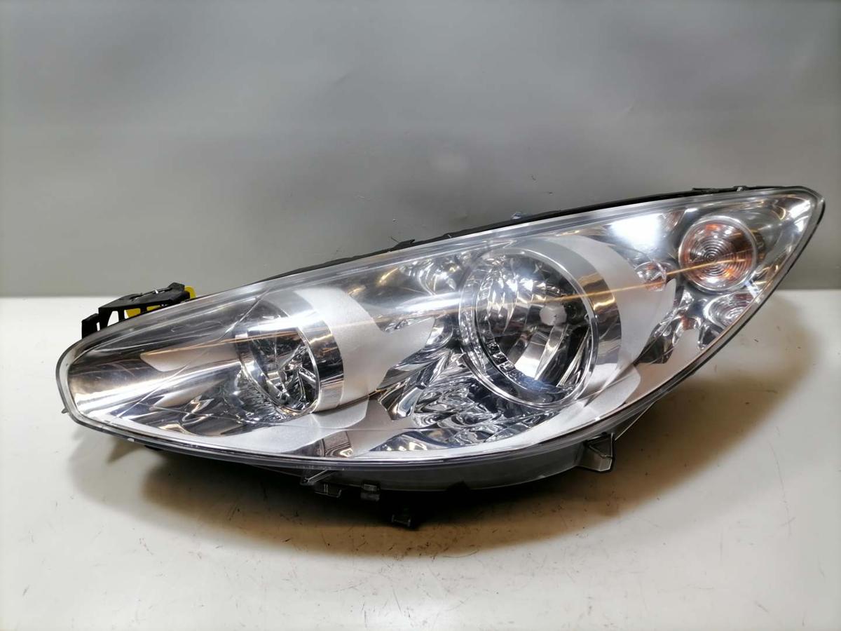 Peugeot 308 SW Scheinwerfer vorn links Halogen Facelift ab 2011 Zubehör Bj.2011